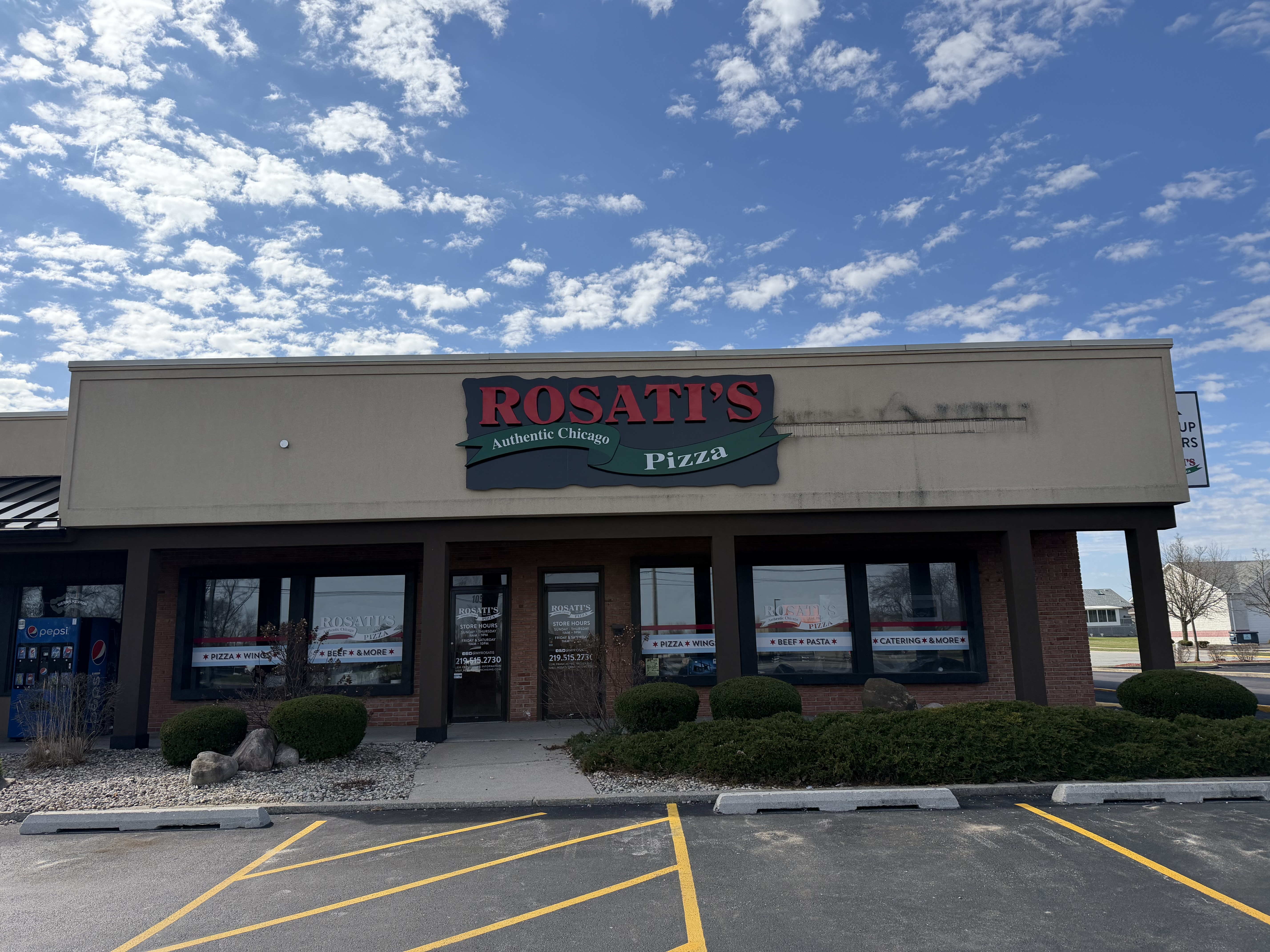 Rosati’s Pizza Dyer storefront